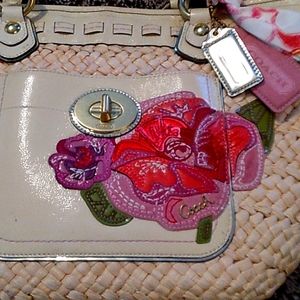 Coach Hamptons Poppy collection Extra-large tote basket weave